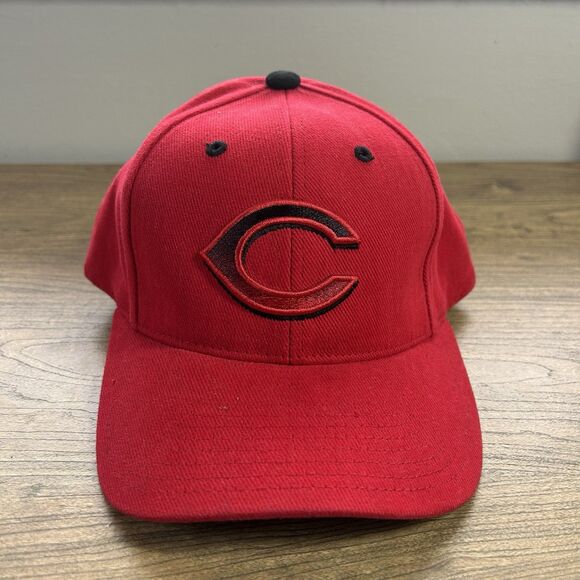 Vintage Cincinnati Reds Logo Athletic Hat Strapback OSFA Cap MLB Baseball Red LA - Picture 1 of 10
